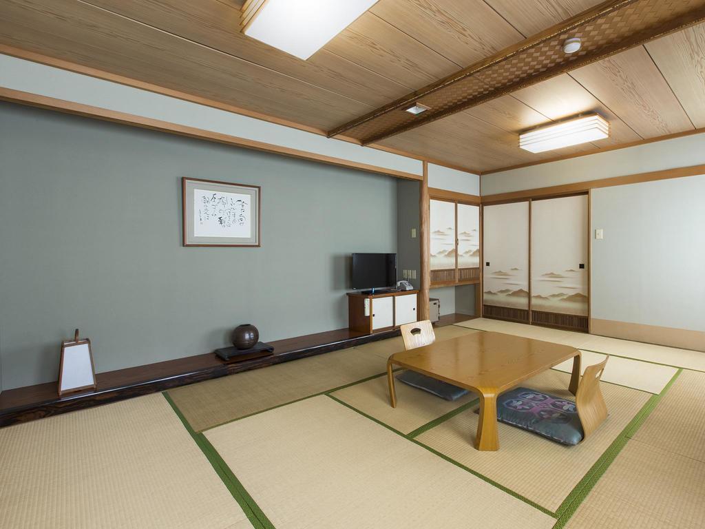 Toya Gokirakutei Hotel Toyako Buitenkant foto