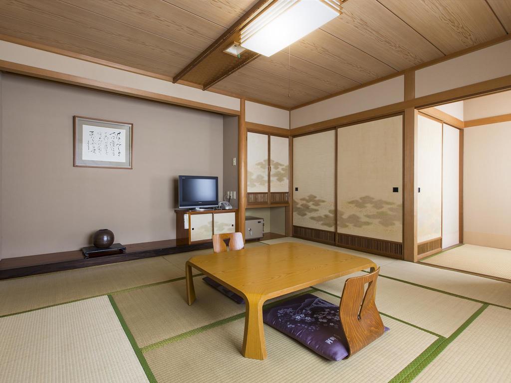 Toya Gokirakutei Hotel Toyako Buitenkant foto
